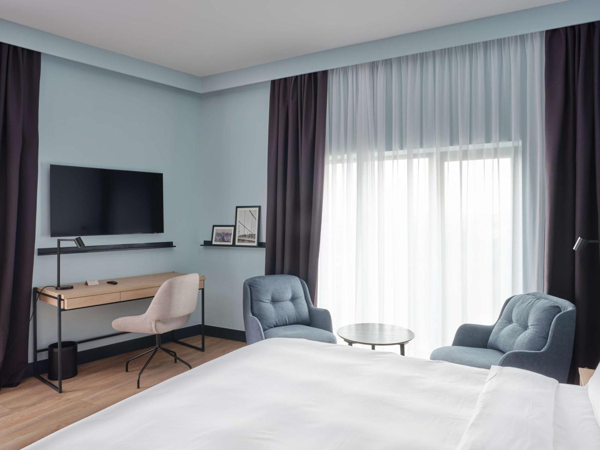 Radisson Hotel Budapest Budapart Ngoại thất bức ảnh