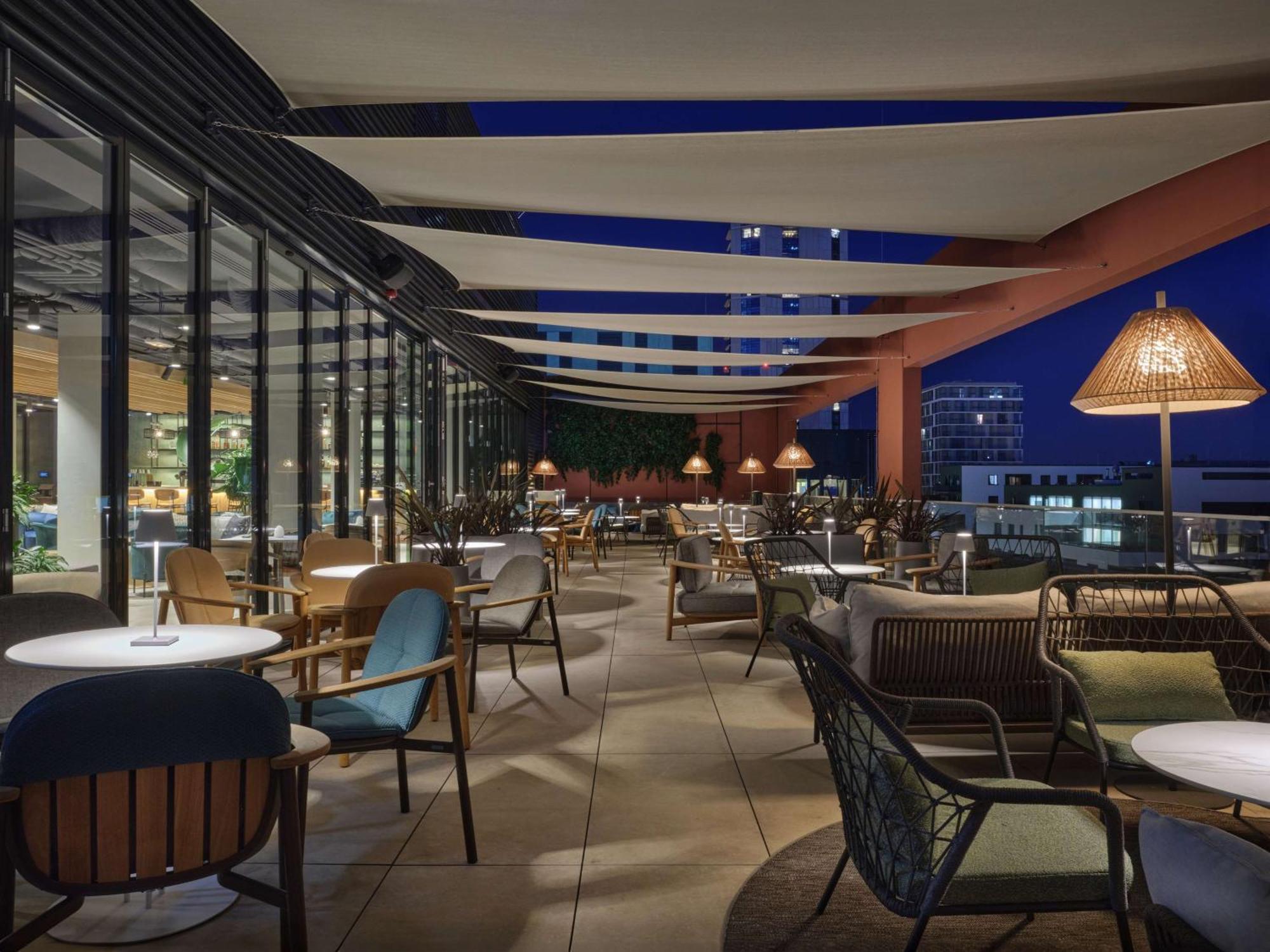 Radisson Hotel Budapest Budapart Ngoại thất bức ảnh